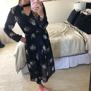 Xhilaration xs navy floral ruffle dress